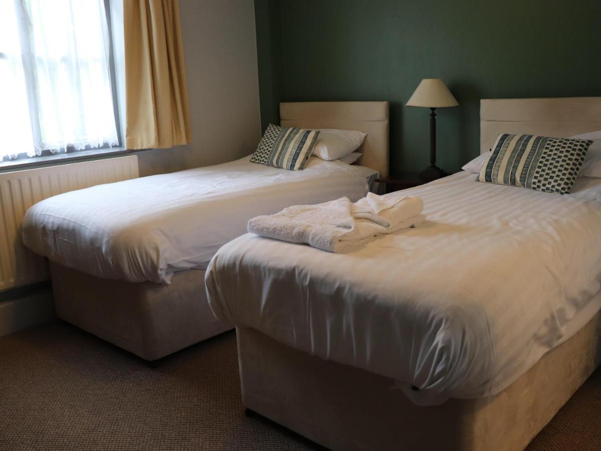 Hotel The Old Pheasant 3*