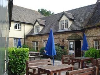 Hotel The Old Pheasant 3*