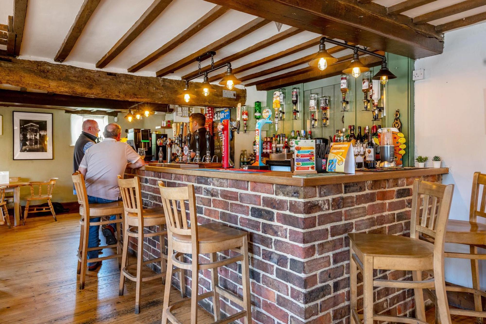 Hotel The Old Pheasant 3*
